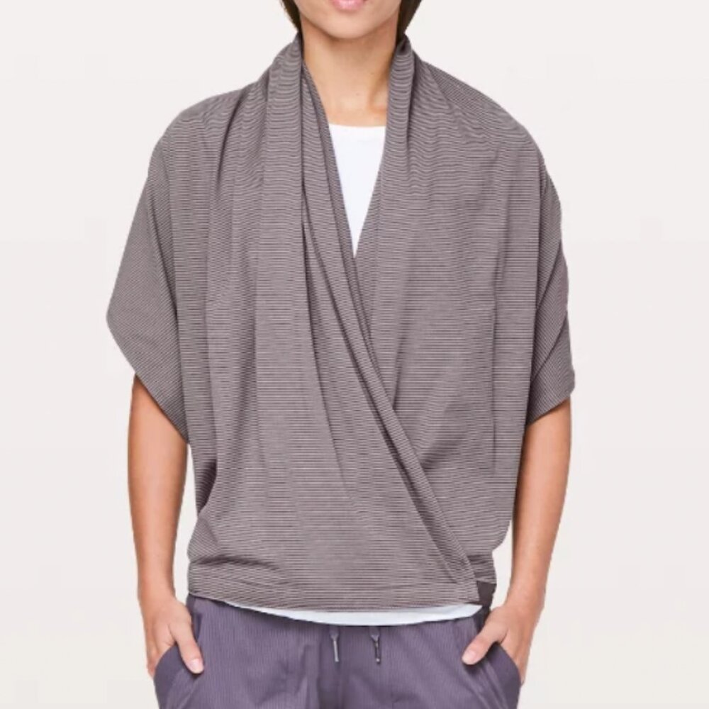 Lululemon One Size Vinyasa Scarf with Snaps - Picture 9 of 10